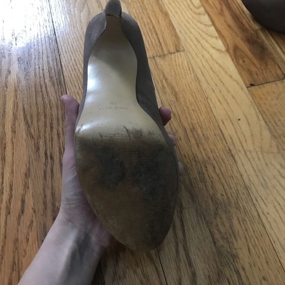 Nine West Leather Taupe Heels - Picture 4 of 7